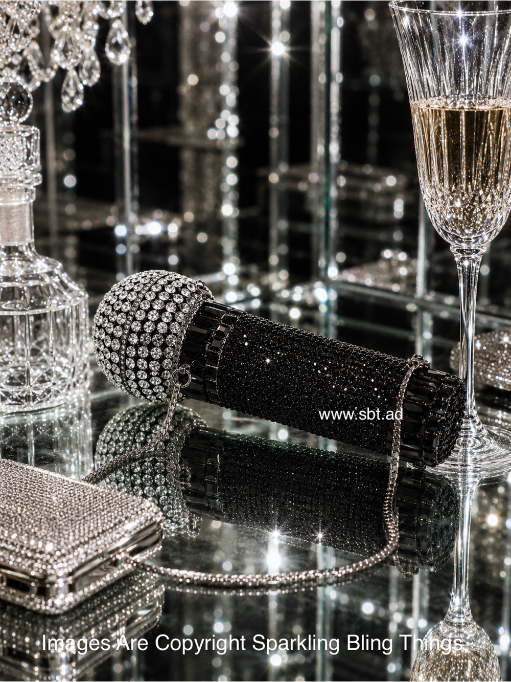 NWT Sparkling Bling Swarovski Crystal Microphone Bag Purse + Free Gift - Picture 4 of 14